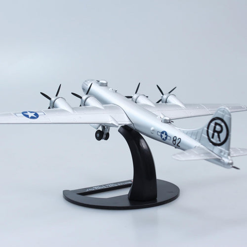 1:200 Alloy B-29 Bomber Aircraft Model J404128