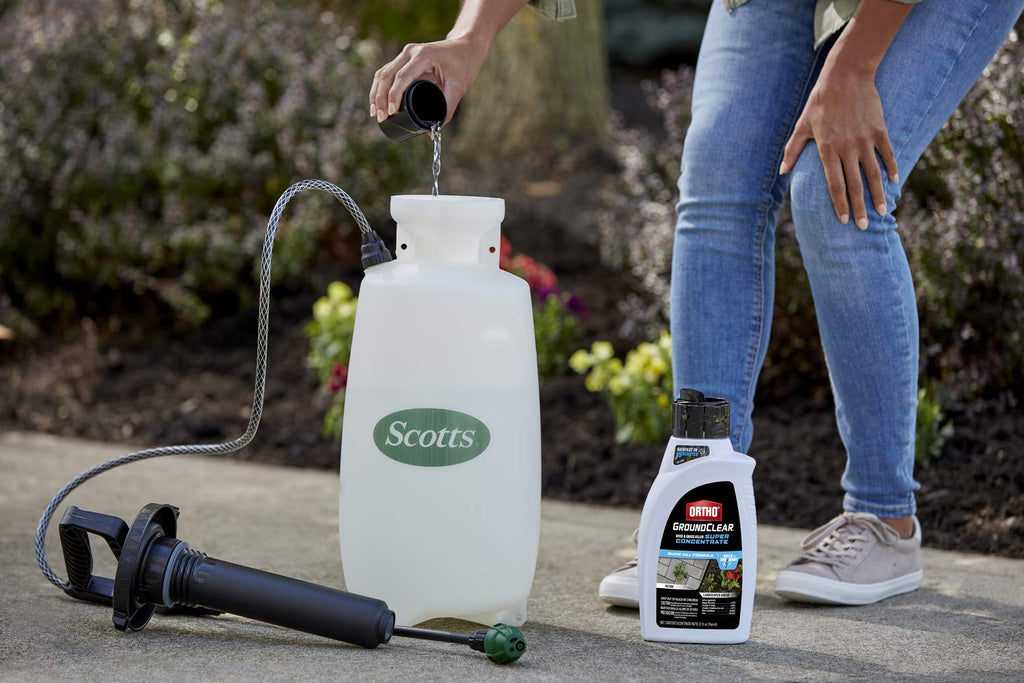 32 fl. oz. Concentrate Weed and Grass Killer D27314