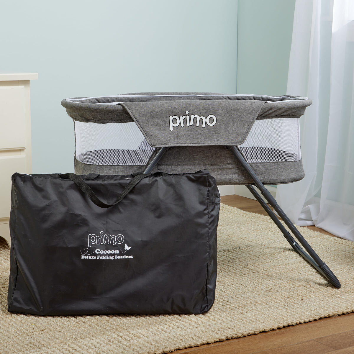 Lightweight Folding Travel Bassinet with Mesh Canopy and Carrying Tote Bag D30751